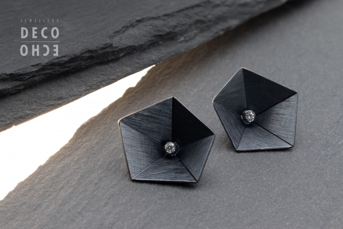 FOLD I